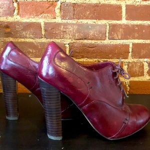 Isola Oxblood high heel oxfords